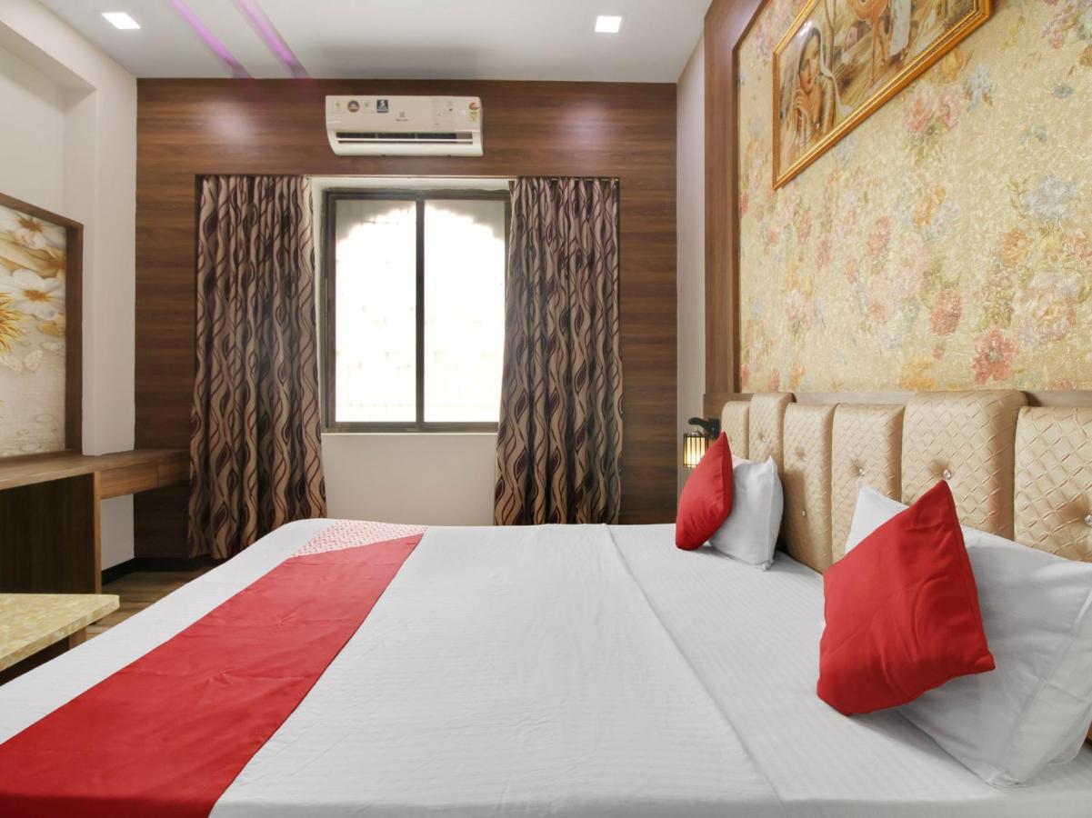 Oyo 74578 Hotel Al-Diyafa Hyderabad Exterior photo